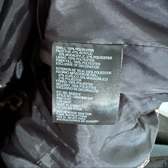 Celebrity pink animal print puffer jacket xl - Picture 4 of 7